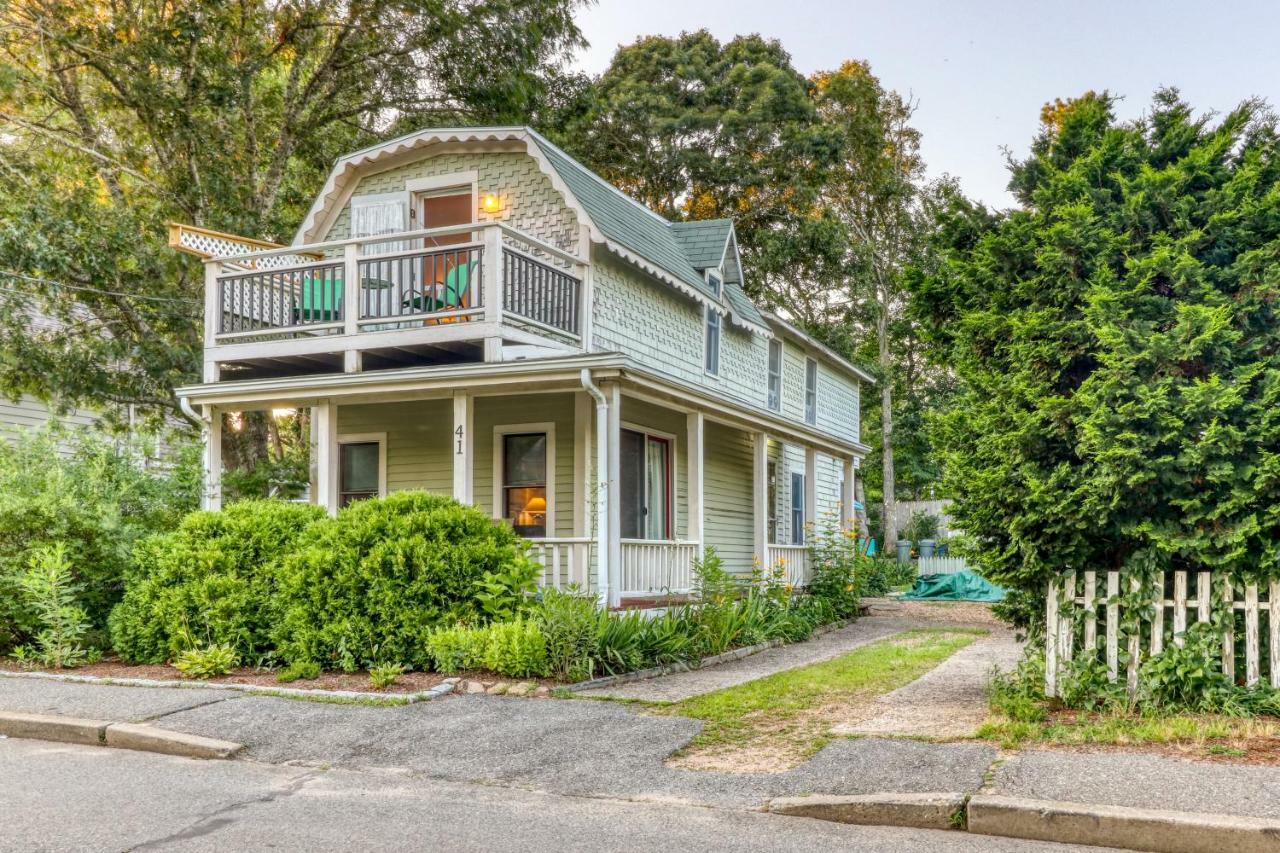 Oak Bluffs Cottage Bagian luar foto